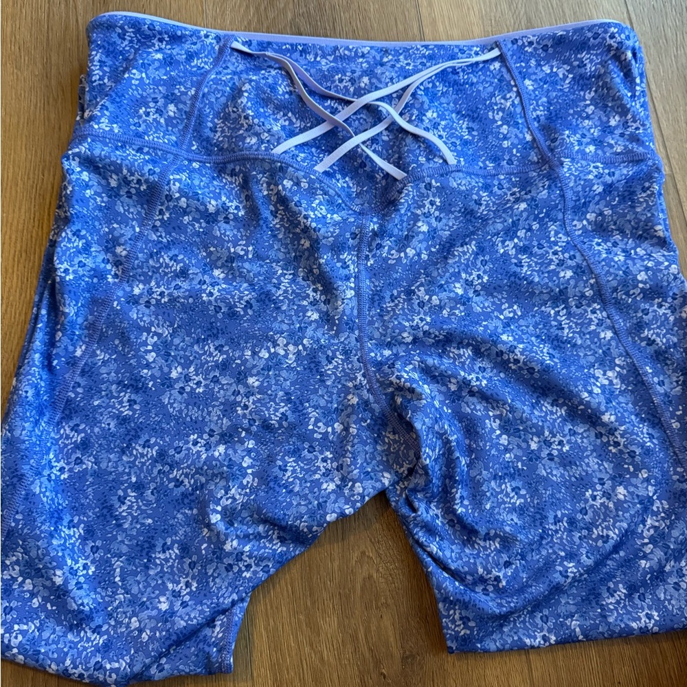 Fabletics Sapphire Sky Leggings - Picture 3 of 4
